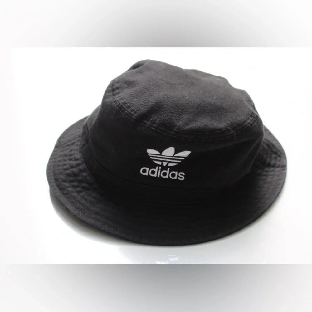 Adidas bucket bag